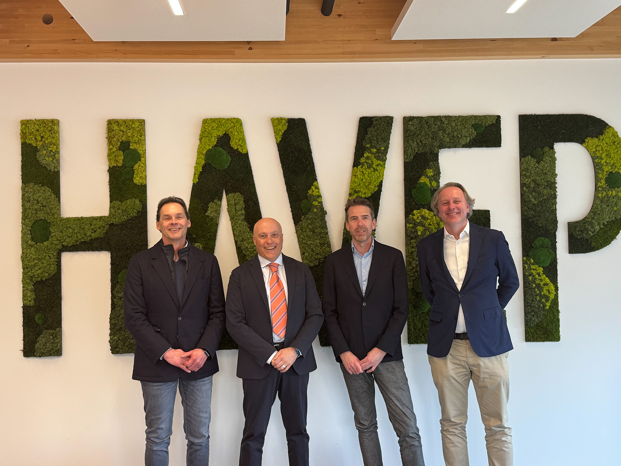 Jeroen Heine (VP Capital), Maurizio Crippa (Gr3n), Michel Meerkerk (VP Capital) and Alexander van Dam (VP Textile)